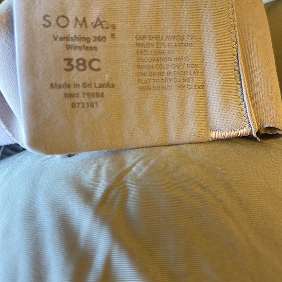 2 Soma Vanishing Wireless 360 Bras 38/C - Picture 4 of 5